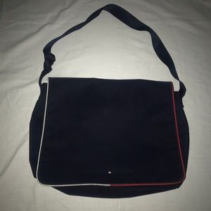 Vintage Tommy Hilfiger bag.